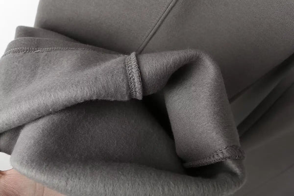 HH Women's 2-Piece Tracksuit Set – Retro Solid Color Bomber Jacket Sweatshirt + High-Waisted Lace-Up Velvet Pants