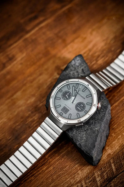 2025 For Android iOS Watch DT5pro Smart Watch 4GB Big Memory GPS Navigation MP3/MP4 Player APP Download Sports trackr Smartwatch