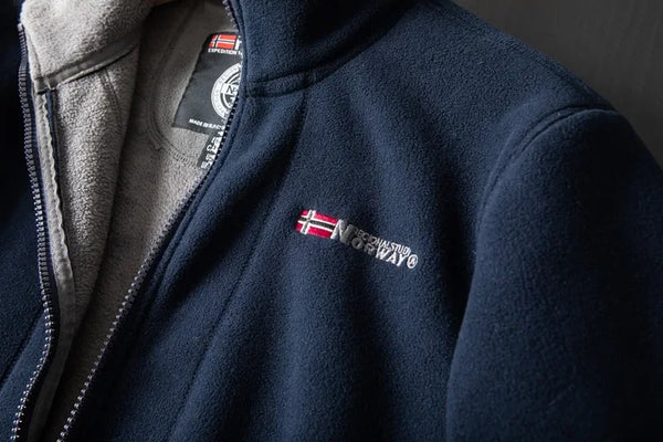 Functional Anti-Cold Jacket for Men – Norway-Inspired Outdoor Warmth